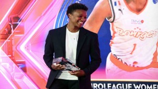 Fenerbahçe Kadın Basketbol Takımı, Yvonne Andersonu kadrosuna kattı