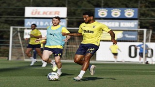 Fenerbahçe, yeni sezon hazırlıklarını sürdürdü