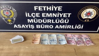 Fethiyede kıraathanede kumar operasyonu