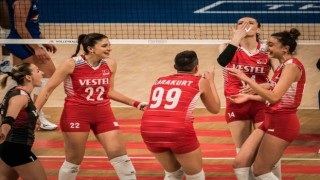 Filenin sultanları şampiyonu devirip yarı finale kaldı