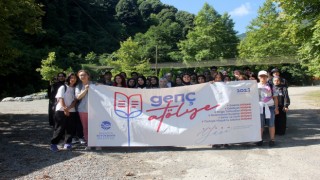 Genç Atölye ile gezerek öğreniyorlar