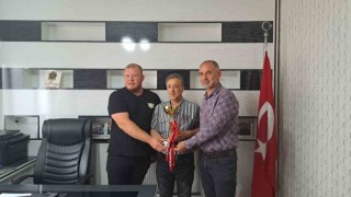 Gülümbespor şampiyonluk kupasını aldı