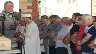 Hacda vefat eden Yalovalı kadın için gıyabi cenaze namazı kılındı