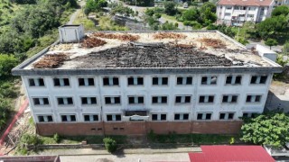 Harabe haldeki iş merkezi eğitim yuvası olacak