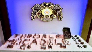 DEAŞ üyesi 2 şüpheli el bombası ile yakalandı