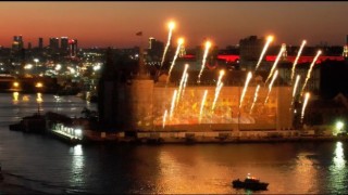 Haydarpaşa Garında 15 Temmuz anısına mapping gösterimi