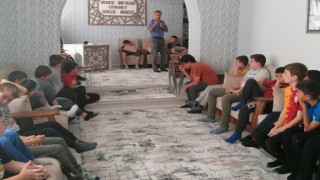 Hisarcıkta Yaz Kuran Kursu öğrencilere “Sahih dini bilginin önemi” konulu seminer