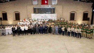 Hizmet sektöründe 250 kişilik kadrosuyla hizmet veriyor