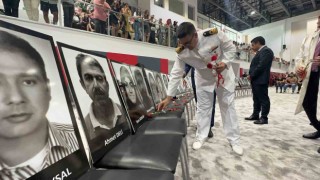 Hüzünlü mezuniyet: Depremde ölen 45i öğrenci 49 kişi anıldı