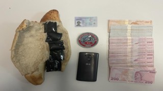 İstanbulda ekmek arası uyuşturucu ticareti kamerada