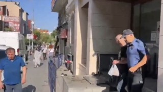 İstanbulda kadına dehşeti yaşatan maganda kamerada: Aracına yumruk ve tekmeyle saldırdı