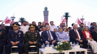 İzmirde 15 Temmuz Demokrasi ve Milli Birlik Günü anma etkinliği