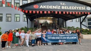 Kadınlar, Gaziantep Tarihi ve Turistik Mekanları Gezdi