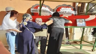 Kalp krizinden hayatını kaybeden polis Manisada toprağa verildi