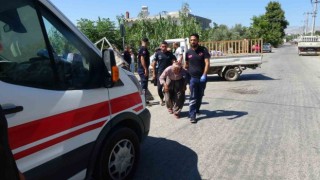 Kamyonet kanala uçtu, yaşlı kadın dizini dövüp Neden ettin bunu bana diyerek tepki gösterdi