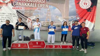 Kartepenin sporcuları Çanakkaleden derecelerle döndü