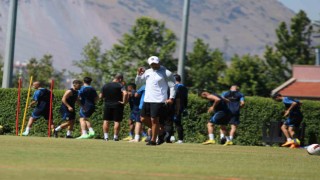 Kayserispor Teknik Direktörü Çağdaş Atandan ayrılık sinyali