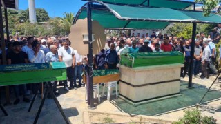 Kazada yaşamını yitiren 3 kişi Bodrum'da defnedildi