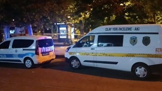 Kimlik kontrolü yapılan şahıstan bekçilere bıçaklı saldırı: 2si ağır 3 yaralı