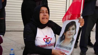 Kızına seslenen Vanlı anne: “Beni düşman kapısına niye getiriyorsun”