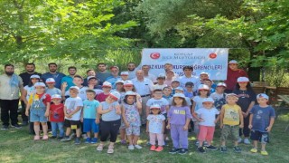 Kofçazda kurs öğrencilerinin piknik keyfi