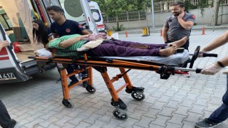 Konyada otomobiller çarpıştı: 2 yaralı