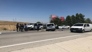 Konyada üç araçlı trafik kazası: 7 yaralı