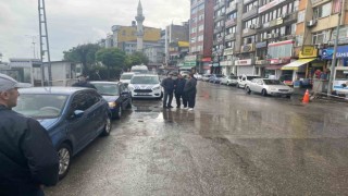 Köprüler trafiğe kapatıldı, dere kenarlarına parklar yasaklandı