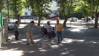 KPSSye geç kalmak üzereyken, motosikletli esnafın yardımıyla sınava yetişti