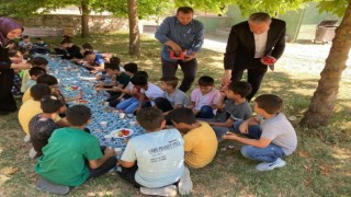Kur-an kursu öğrencileri kahvaltıda buluştu