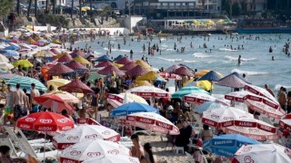 Turizmin gözdesi Kuşadası 2 milyon kişiyi ağırladı