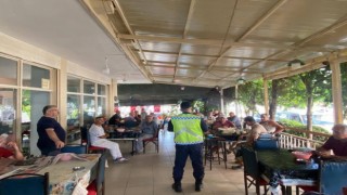 Kuşadasında yaya önceliğine dikkat çekildi