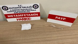Kütahyada şüpheli şahsın üzerinde uyuşturucu ele geçirildi