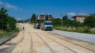 Kütahyanın mahallelerinde asfalt çalışmaları