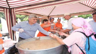 Kuyucak Belediyesinden 5 bin kişilik aşure hayrı