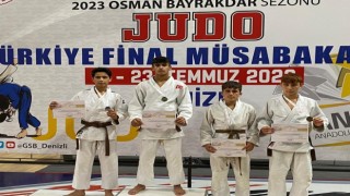 Manisalı judocular Türkiye şampiyonu oldu