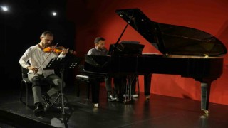 MEMde Suna Kan anısına konser