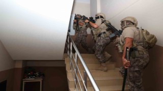Mersinde terörle bağlantılı organize suç örgütüne operasyon: 9 gözaltı