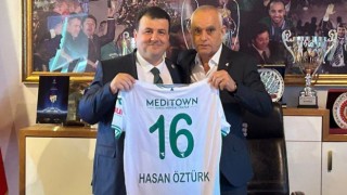 Milletvekili Hasan Öztürk, Bursaspora 50 bin TL bağışta bulundu