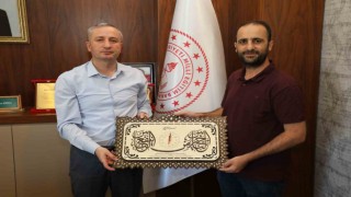 Milli Eğitim Müdürü Kökreke teşekkür ziyareti