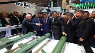 Milli Savunma Bakanı Güler, Uluslararası Savunma Sanayi Fuarına katıldı