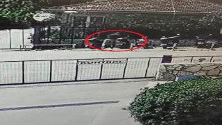 Motosiklet hırsızlığı güvenlik kamerasında