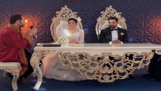 Muhammed ve Gülşen Deniz Çiftini mutlu günlerinde yalnız bırakmadılar
