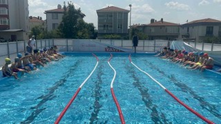 Muratlıda ücretsiz yüzme kursları başladı