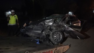 Muşta hafif ticari araç ile otomobil çarpıştı: 1i bebek 8 kişi yaralandı