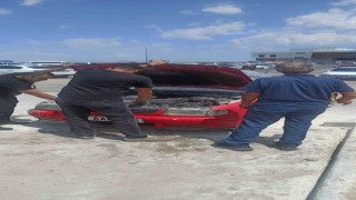 Nevşehirde park halindeki otomobil yandı