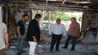 Oğuz Tongsir, yanan tesislerde incelemelerde bulundu