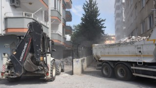 Osmaniyede mesire alanları ve mahallelerde temizlik çalışması