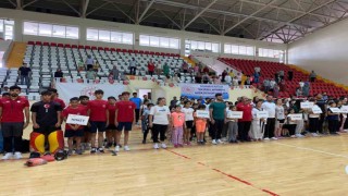 Osmaniye'de yaz spor okulları gençleri bekliyor