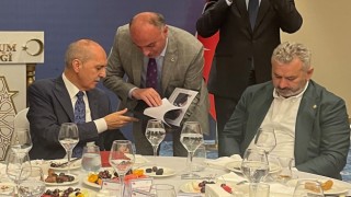 Özakalın, STK Toplantısında iş dünyasının sesi oldu